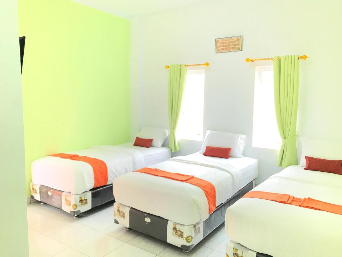 Panorama Guest House Syariah Berastagi Eksteriør bilde